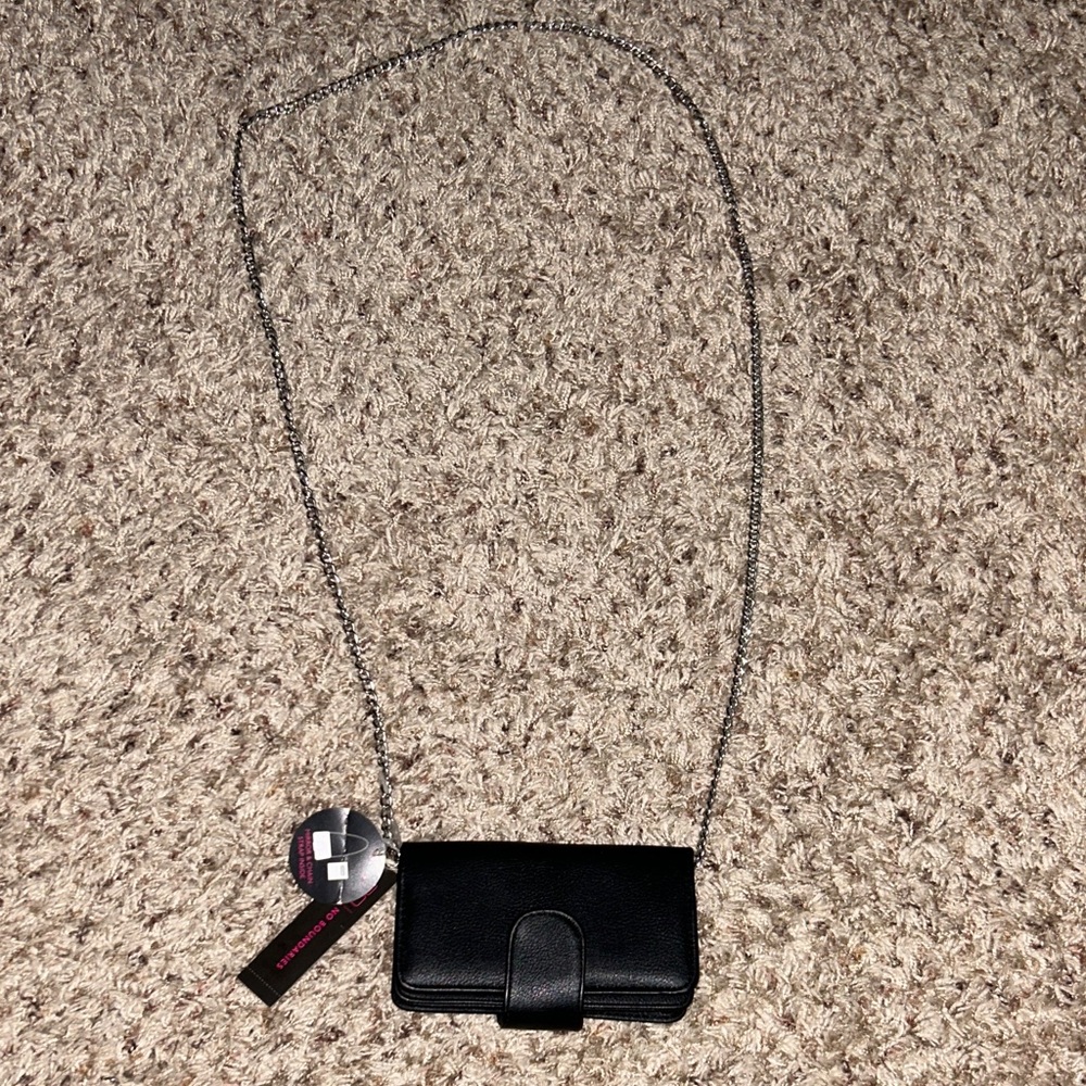 NWT Women’s Faux Leather Phone Crossbody Bag